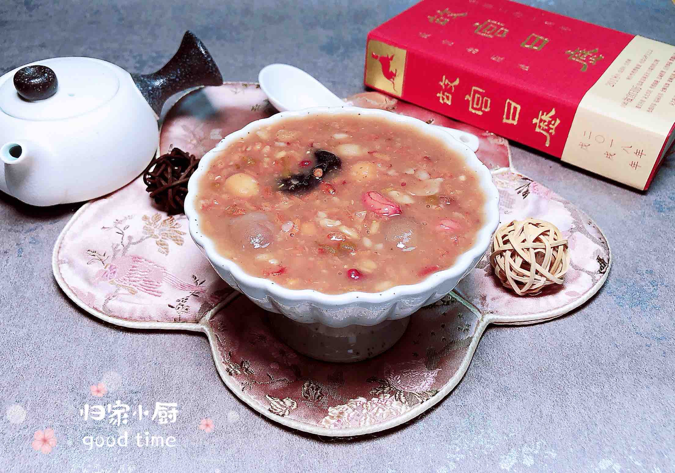 臘八粥（補(bǔ)血補(bǔ)氣）的做法-甜味煮菜譜