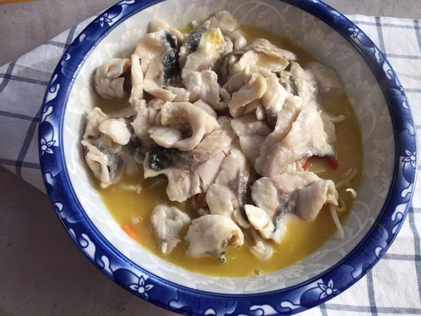 酸湯魚片的做法-酸辣味煮菜譜