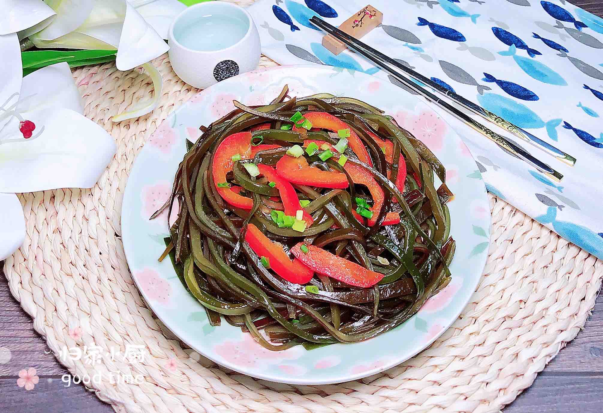 豬油香辣海帶絲的做法-咸鮮味炒菜譜-易網(wǎng)健康養(yǎng)生網(wǎng) 豬油香辣海帶絲的做法-咸鮮味炒菜譜