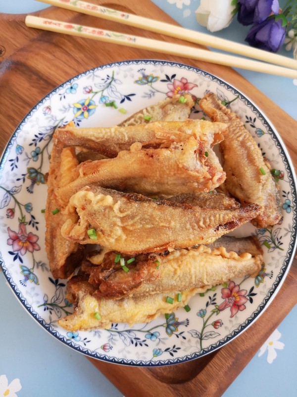 炸小黃魚的做法-咸鮮味炸菜譜-易網健康養生網 炸小黃魚的做法-咸鮮味炸菜譜
