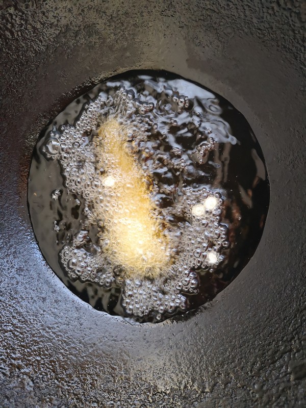 炸小黃魚的做法-咸鮮味炸菜譜-易網健康養生網 炸小黃魚的做法-咸鮮味炸菜譜