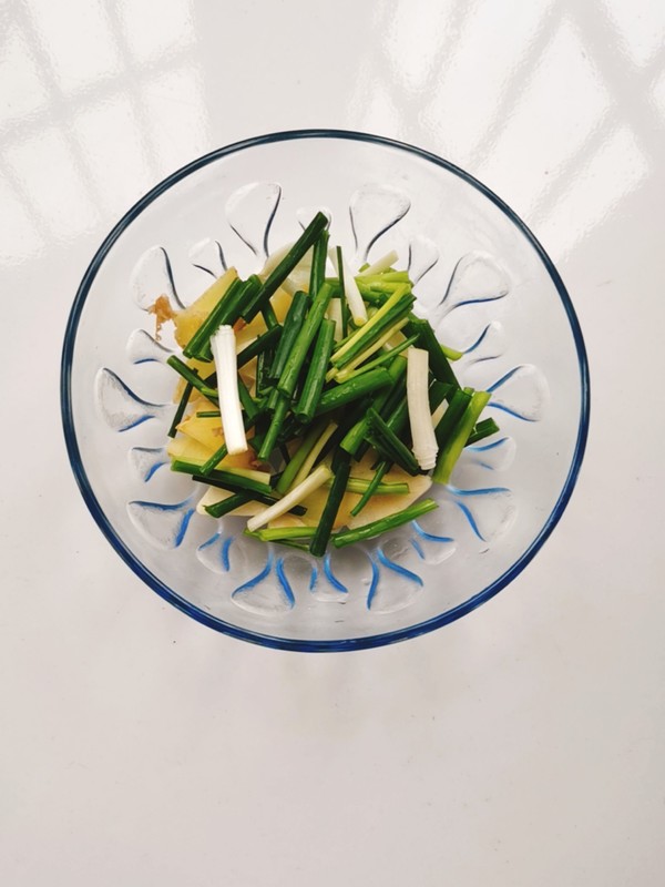 花菇火腿蒸雞的做法-咸鮮味蒸菜譜