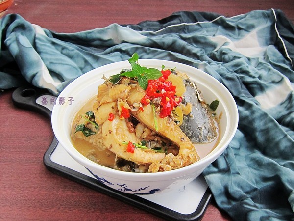 年夜飯一道紅燒魚的做法-家常味燉菜譜