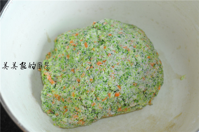 澆汁西藍(lán)花盞的做法-家常味蒸菜譜-易網(wǎng)健康養(yǎng)生網(wǎng) 澆汁西藍(lán)花盞的做法-家常味蒸菜譜