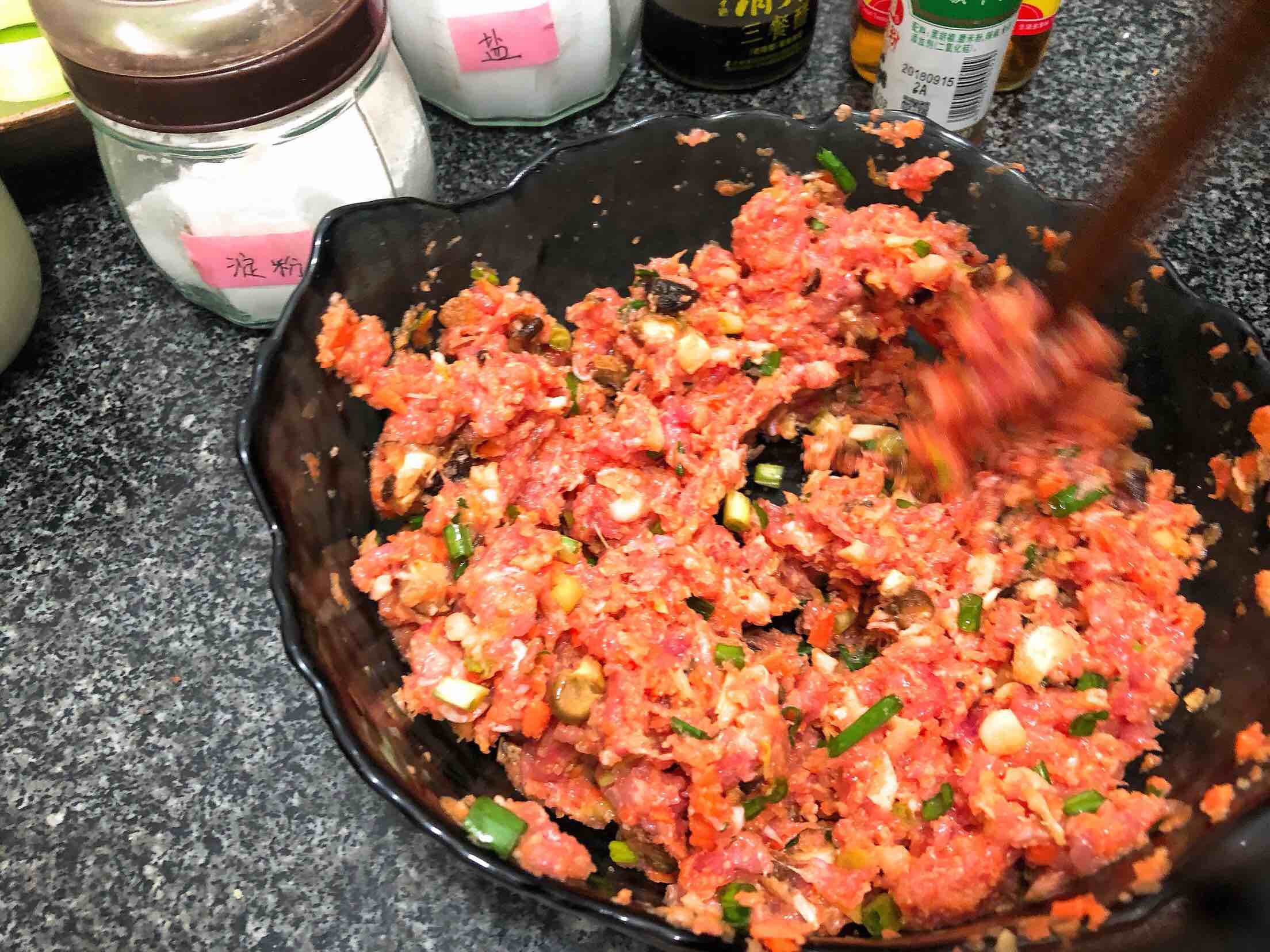 年夜飯之四喜丸子的做法-醬香味蒸菜譜-易網健康養生網 年夜飯之四喜丸子的做法-醬香味蒸菜譜