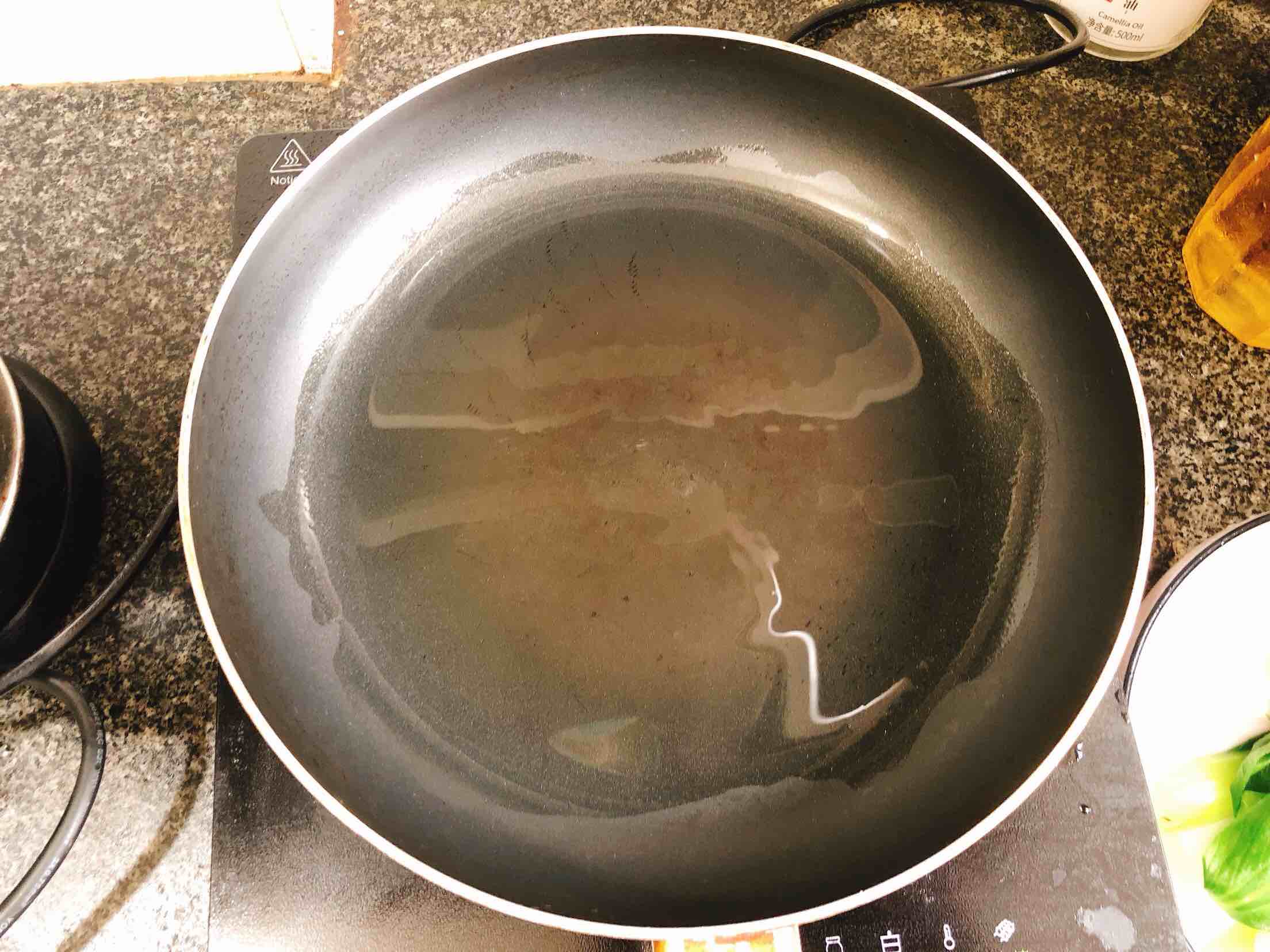 年夜飯之豬肉雞蛋卷的做法-家常味蒸菜譜