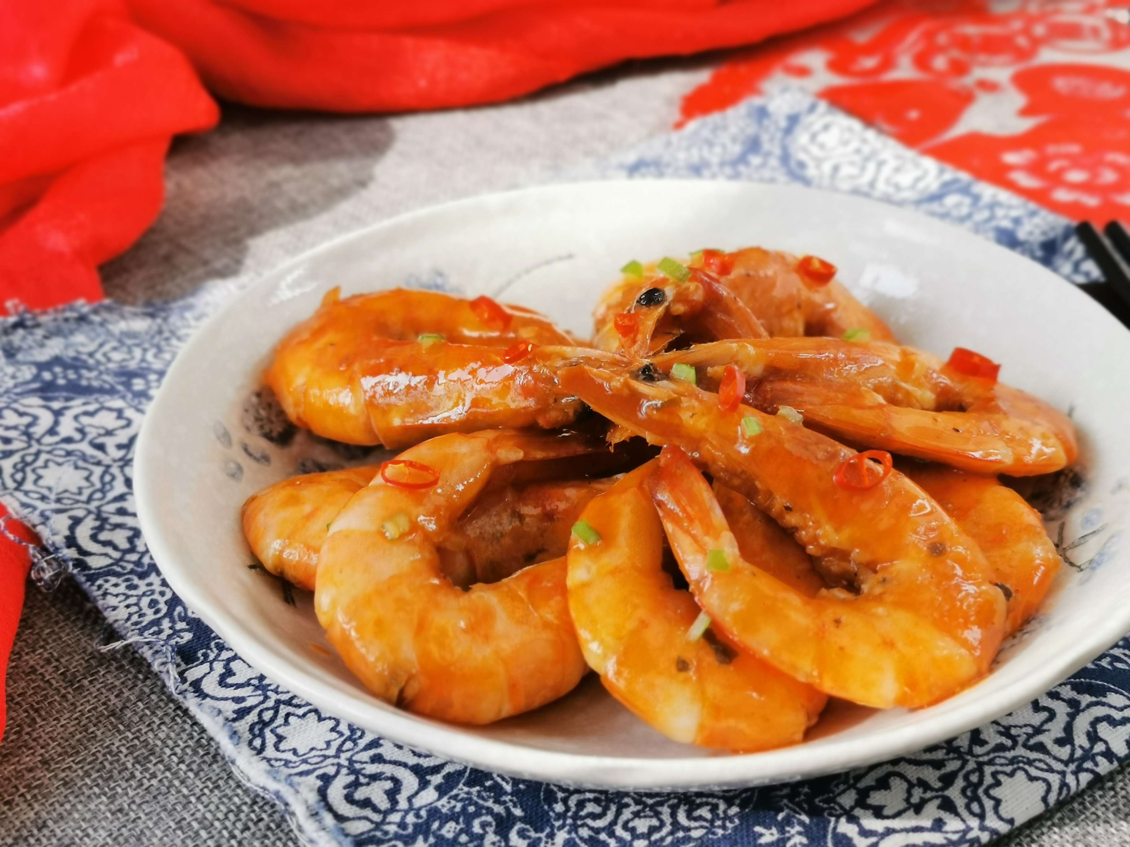 甜辣大蝦的做法-其它口味炒菜譜-易網(wǎng)健康養(yǎng)生網(wǎng) 甜辣大蝦的做法-其它口味炒菜譜