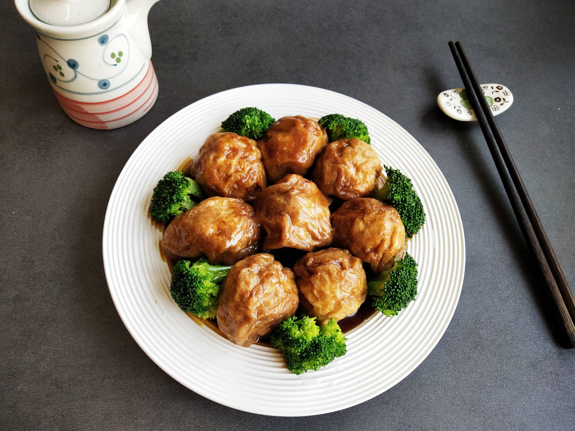 油面筋釀肉的做法-咸鮮味煮菜譜-易網(wǎng)健康養(yǎng)生網(wǎng) 油面筋釀肉的做法-咸鮮味煮菜譜