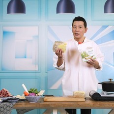 戴軍下廚做湯小調(diào)壽喜鍋,超鮮的做法-咸鮮味煮菜譜
