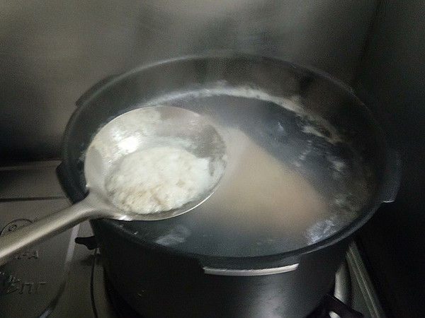 招財(cái)肘子的做法-其它口味燉菜譜