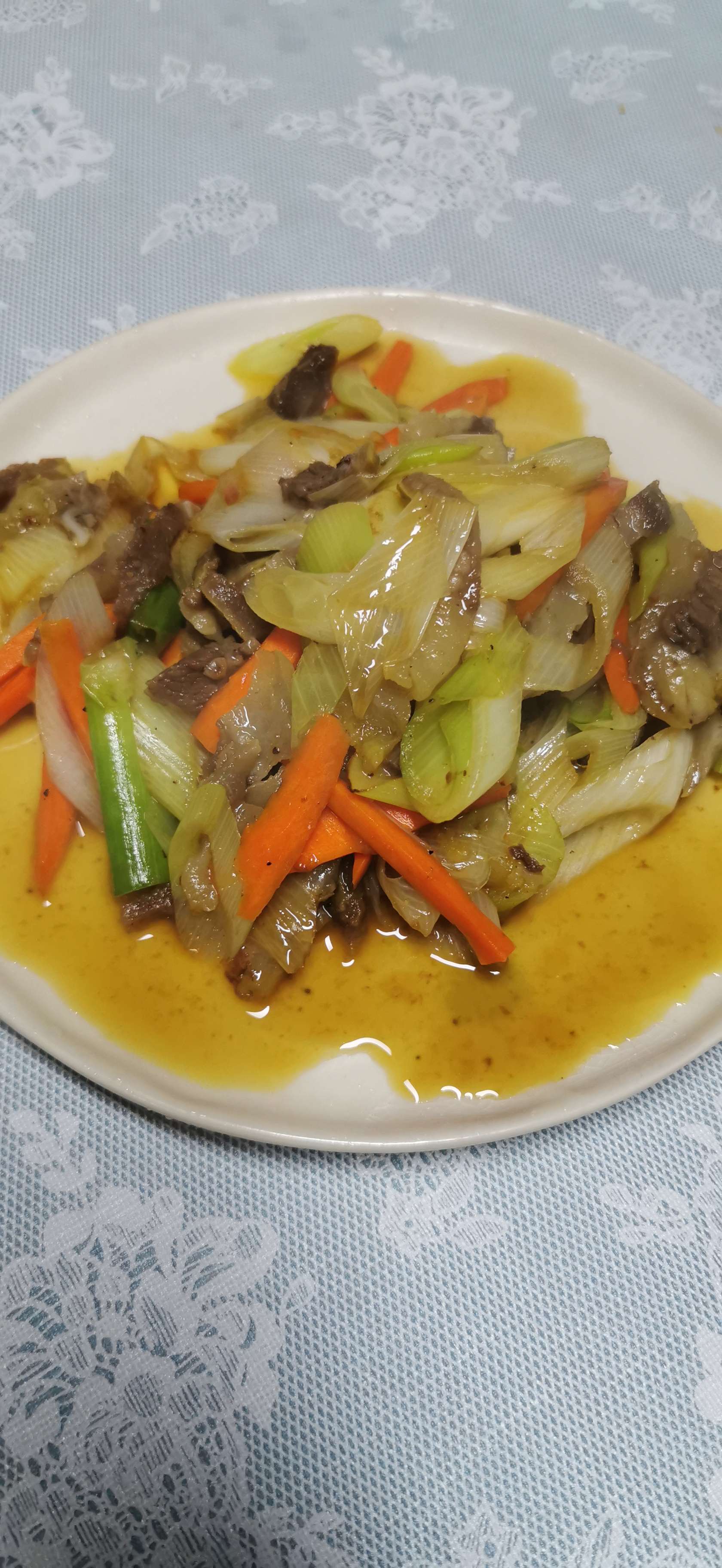 大蔥炒牛雜的做法-家常味炒菜譜-易網健康養生網 大蔥炒牛雜的做法-家常味炒菜譜