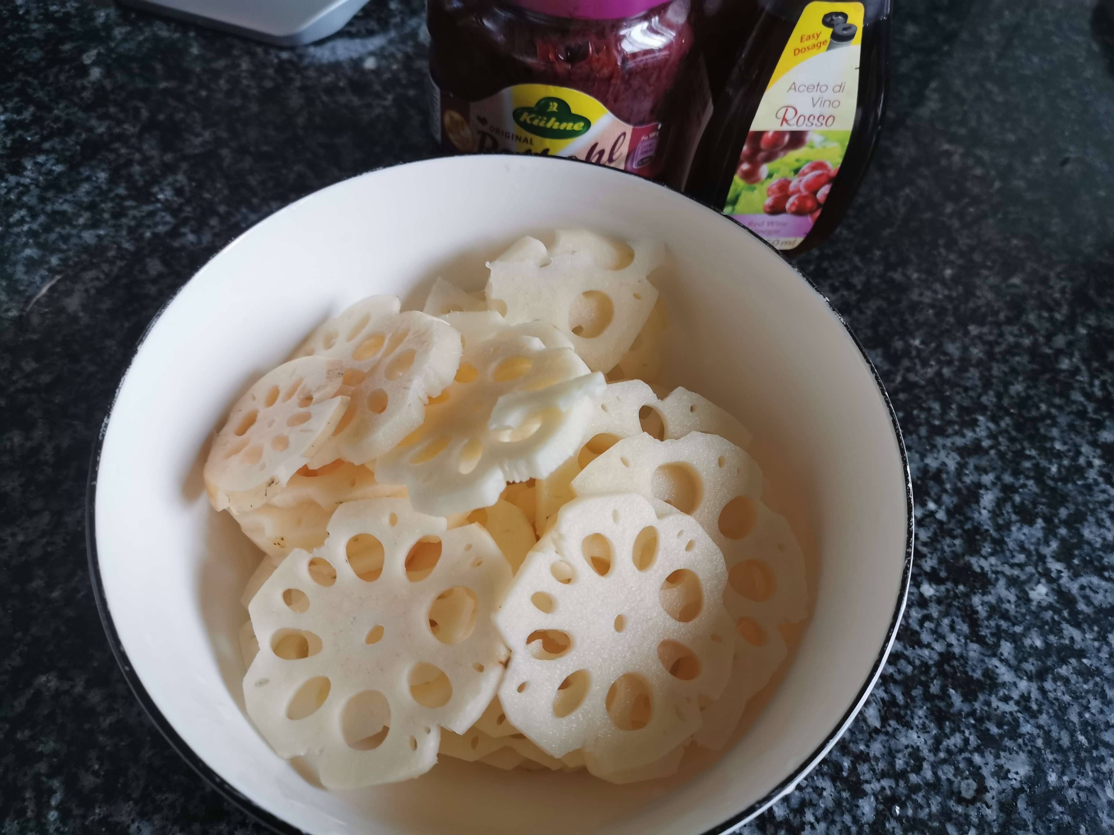 糖醋蓮藕的做法-酸甜味腌菜譜-易網(wǎng)健康養(yǎng)生網(wǎng) 糖醋蓮藕的做法-酸甜味腌菜譜