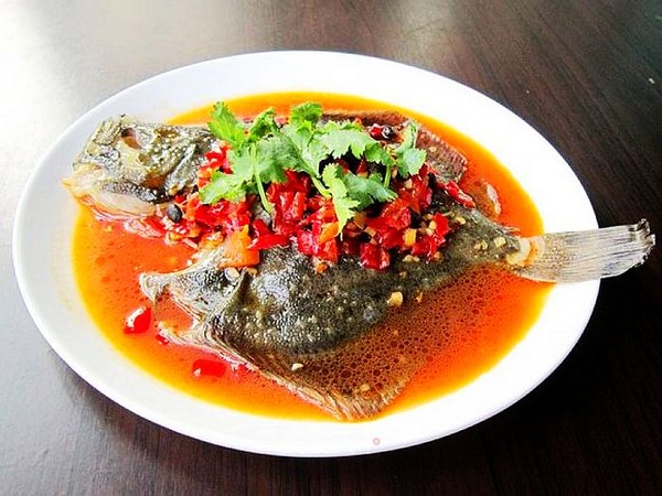 豉汁多寶魚的做法-咸鮮味蒸菜譜-易網(wǎng)健康養(yǎng)生網(wǎng) 豉汁多寶魚的做法-咸鮮味蒸菜譜