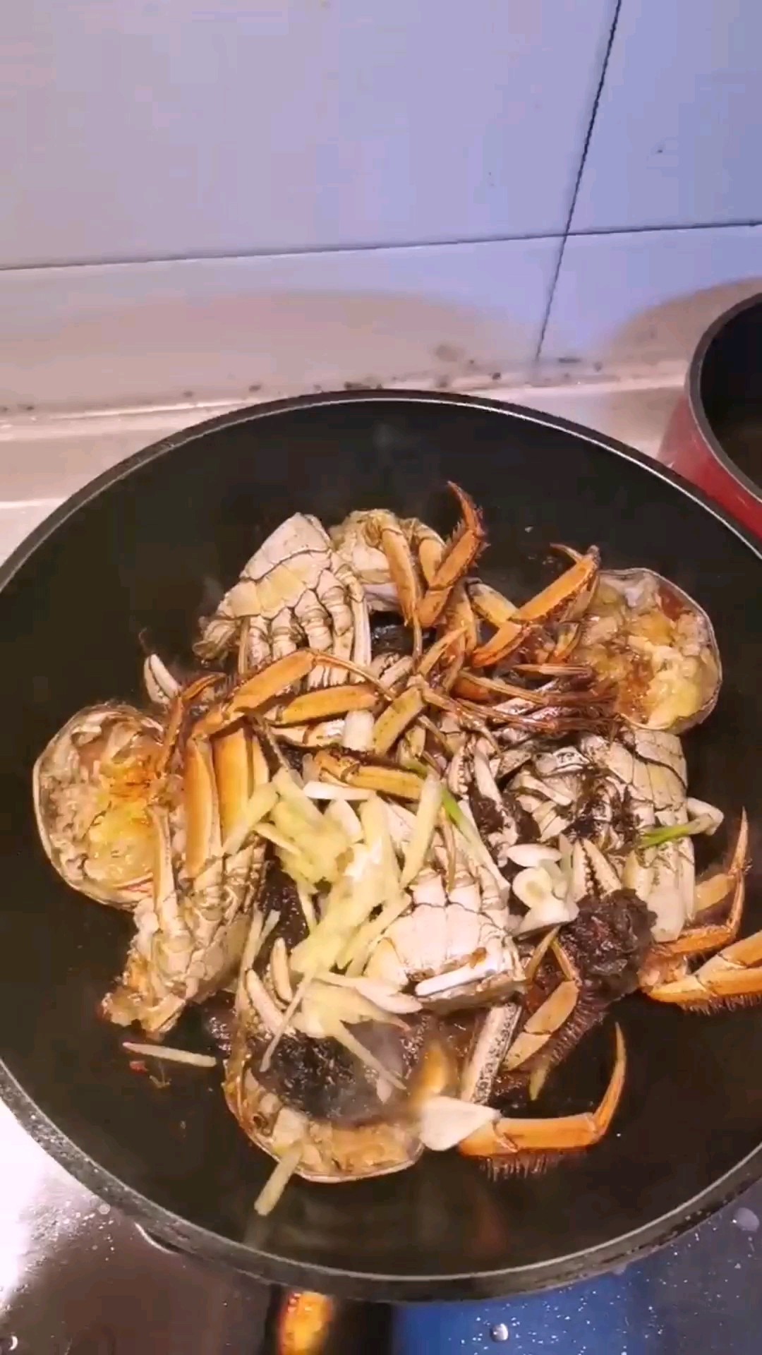 香辣蟹的做法-家常味炒菜譜