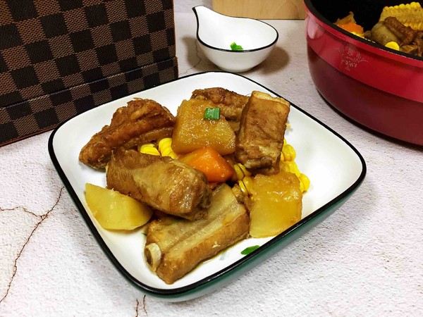 排骨燉玉米的做法-咸鮮味燉菜譜-易網健康養生網 排骨燉玉米的做法-咸鮮味燉菜譜