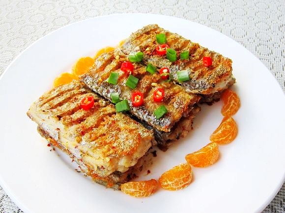 孜然香煎帶魚的做法-其它口味煎菜譜-易網健康養生網 孜然香煎帶魚的做法-其它口味煎菜譜