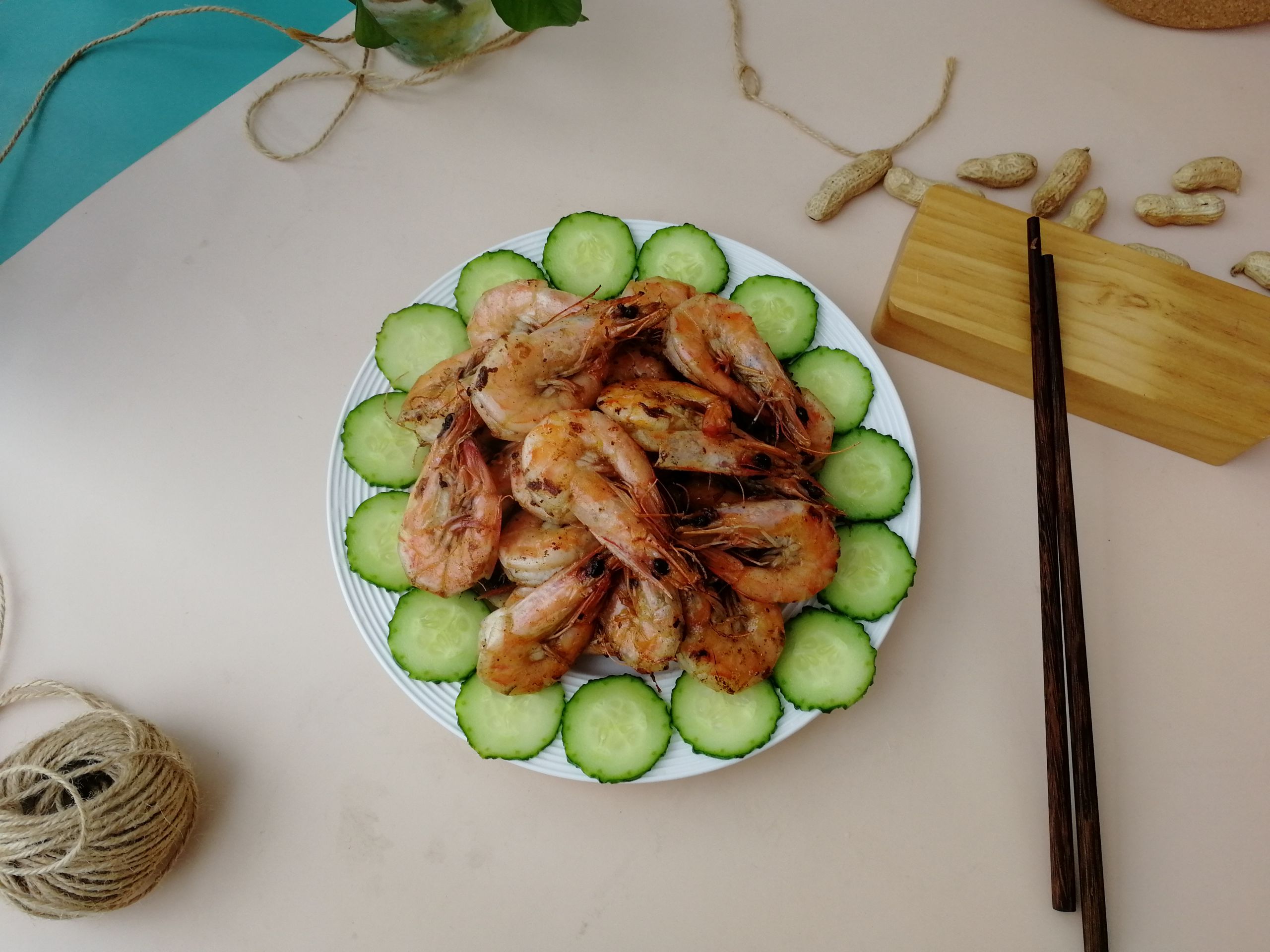 椒鹽油爆蝦的做法-咸鮮味炸菜譜-易網健康養生網 椒鹽油爆蝦的做法-咸鮮味炸菜譜