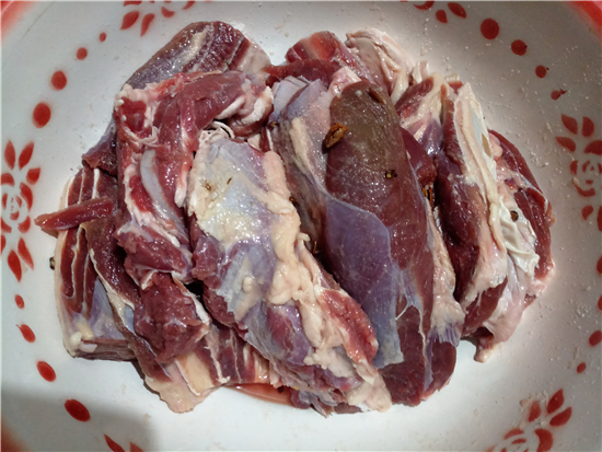 香辣鹵牛肉的做法-香辣味鹵菜譜-易網健康養生網 香辣鹵牛肉的做法-香辣味鹵菜譜