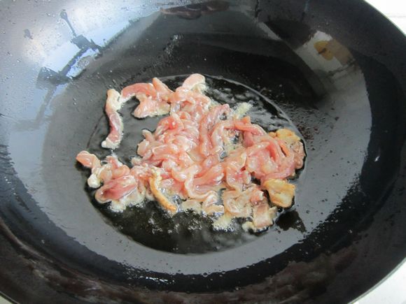 香干蒜薹炒肉絲的做法-家常味炒菜譜-易網(wǎng)健康養(yǎng)生網(wǎng) 香干蒜薹炒肉絲的做法-家常味炒菜譜