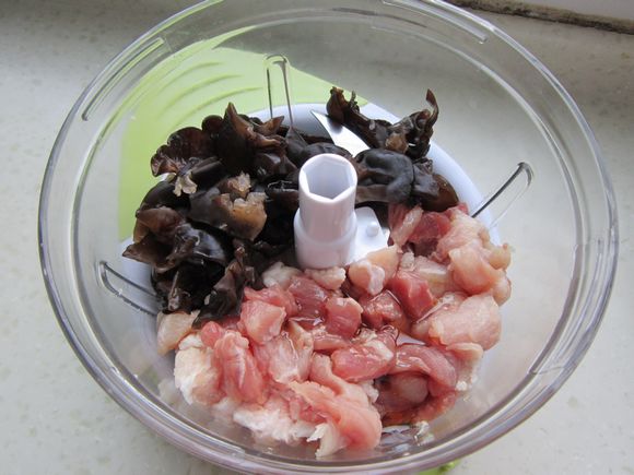 豆腐肉丸的做法-家常味炸菜譜