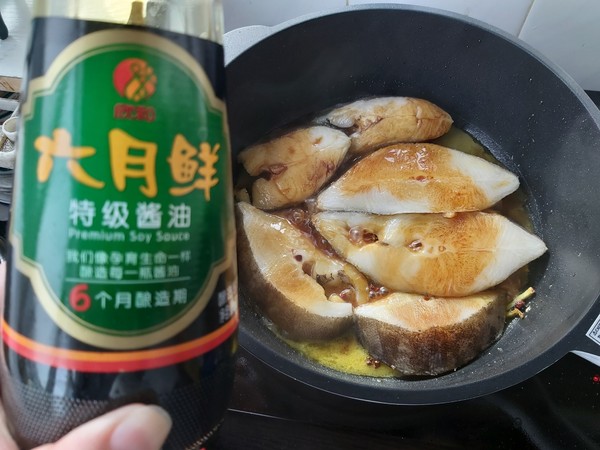 醬燒比目魚的做法-咸鮮味燉菜譜