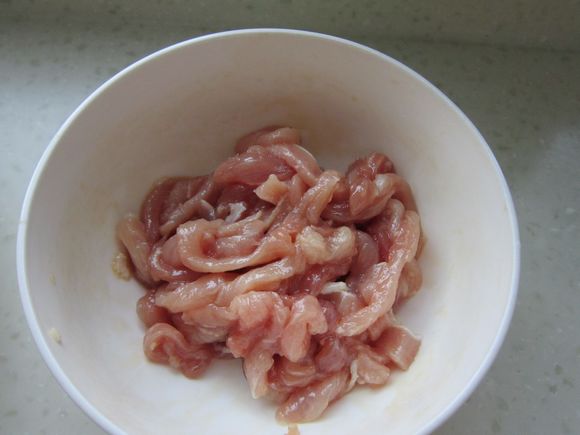 香干蒜薹炒肉絲的做法-家常味炒菜譜-易網(wǎng)健康養(yǎng)生網(wǎng) 香干蒜薹炒肉絲的做法-家常味炒菜譜
