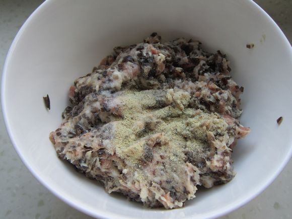 豆腐肉丸的做法-家常味炸菜譜