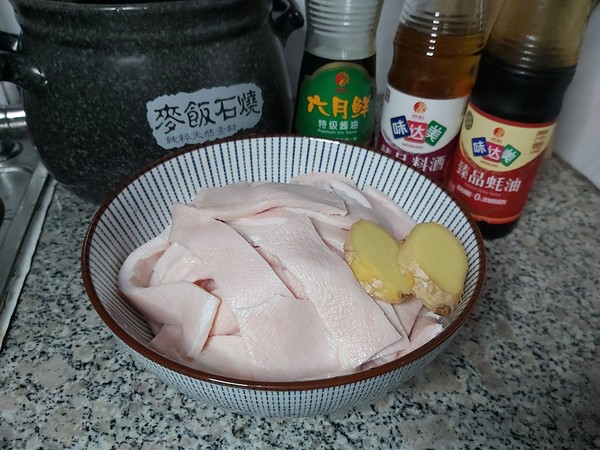 自制豬皮凍的做法-家常味砂鍋菜譜