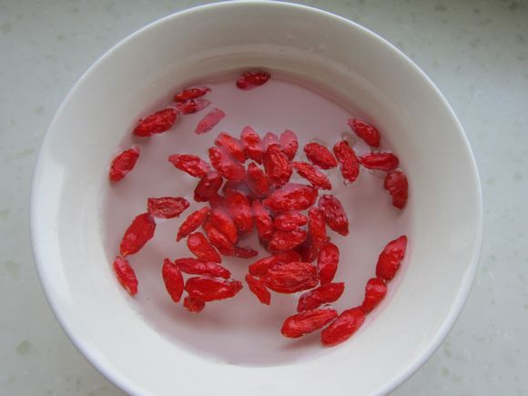 黃豆芽燉排骨的做法-咸鮮味燉菜譜