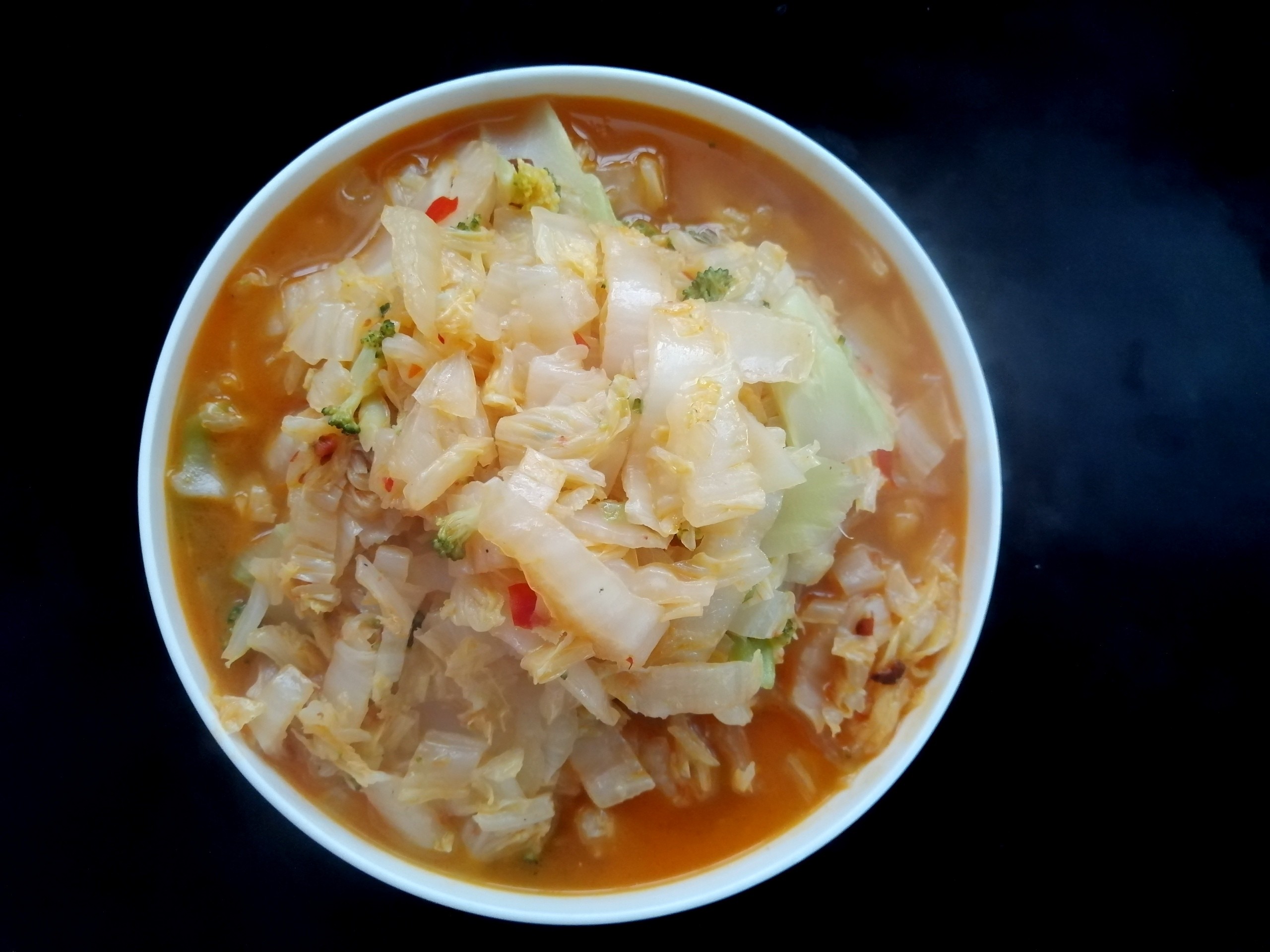 素炒大白菜的做法-家常味炒菜譜-易網(wǎng)健康養(yǎng)生網(wǎng) 素炒大白菜的做法-家常味炒菜譜