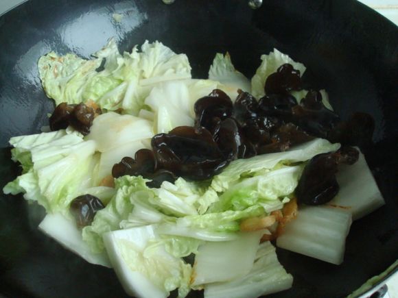 千張白菜亂燉的做法-家常味燉菜譜-易網健康養生網 千張白菜亂燉的做法-家常味燉菜譜
