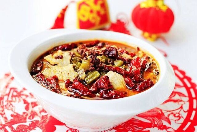 香辣酸菜肉片的做法-香辣味煮菜譜-易網(wǎng)健康養(yǎng)生網(wǎng) 香辣酸菜肉片的做法-香辣味煮菜譜