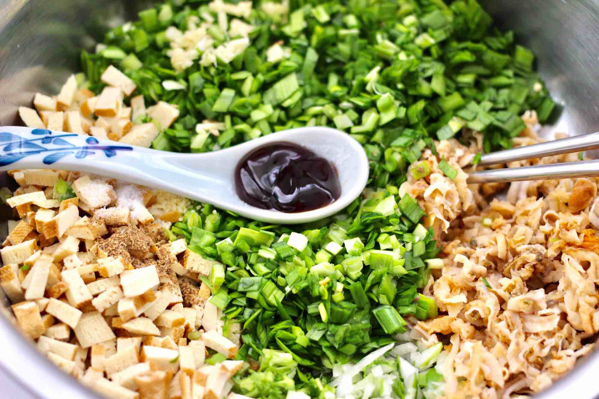 扇貝香干翠玉餃子的做法-咸鮮味煮菜譜-易網健康養生網 扇貝香干翠玉餃子的做法-咸鮮味煮菜譜