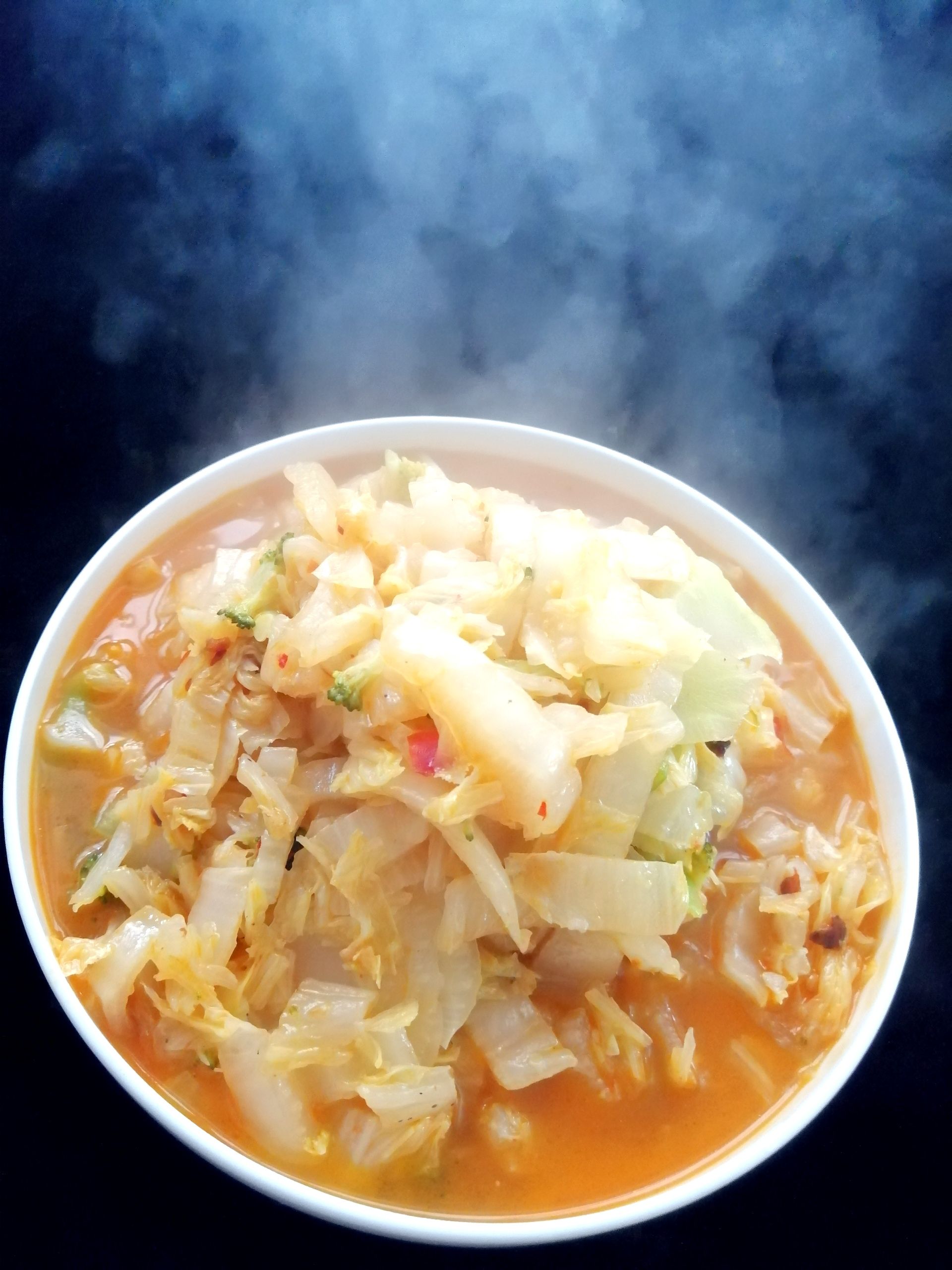 素炒大白菜的做法-家常味炒菜譜-易網(wǎng)健康養(yǎng)生網(wǎng) 素炒大白菜的做法-家常味炒菜譜