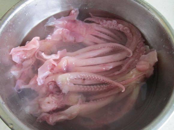 香辣魷魚須的做法-香辣味炒菜譜