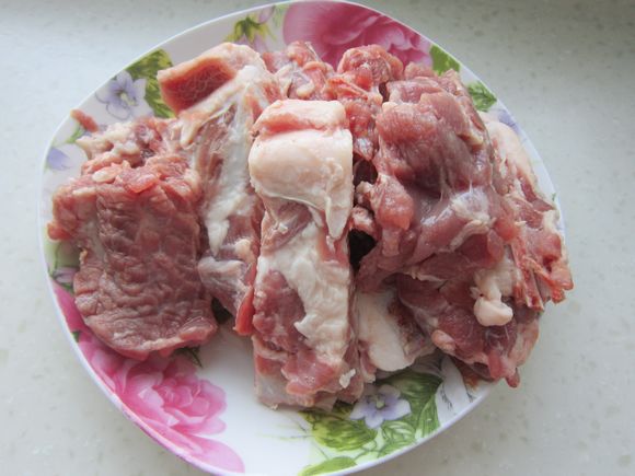 沙吾爾燜肉的做法-家常味燉菜譜-易網(wǎng)健康養(yǎng)生網(wǎng) 沙吾爾燜肉的做法-家常味燉菜譜
