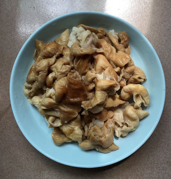 肥腸煮黑魚的做法-香辣味煮菜譜