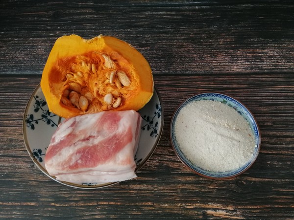 南瓜粉蒸肉的做法-家常味蒸菜譜-易網(wǎng)<a href=http://m.aoa7937.com/ target=_blank class=infotextkey>健康養(yǎng)生</a>網(wǎng) 南瓜粉蒸肉的做法-家常味蒸菜譜