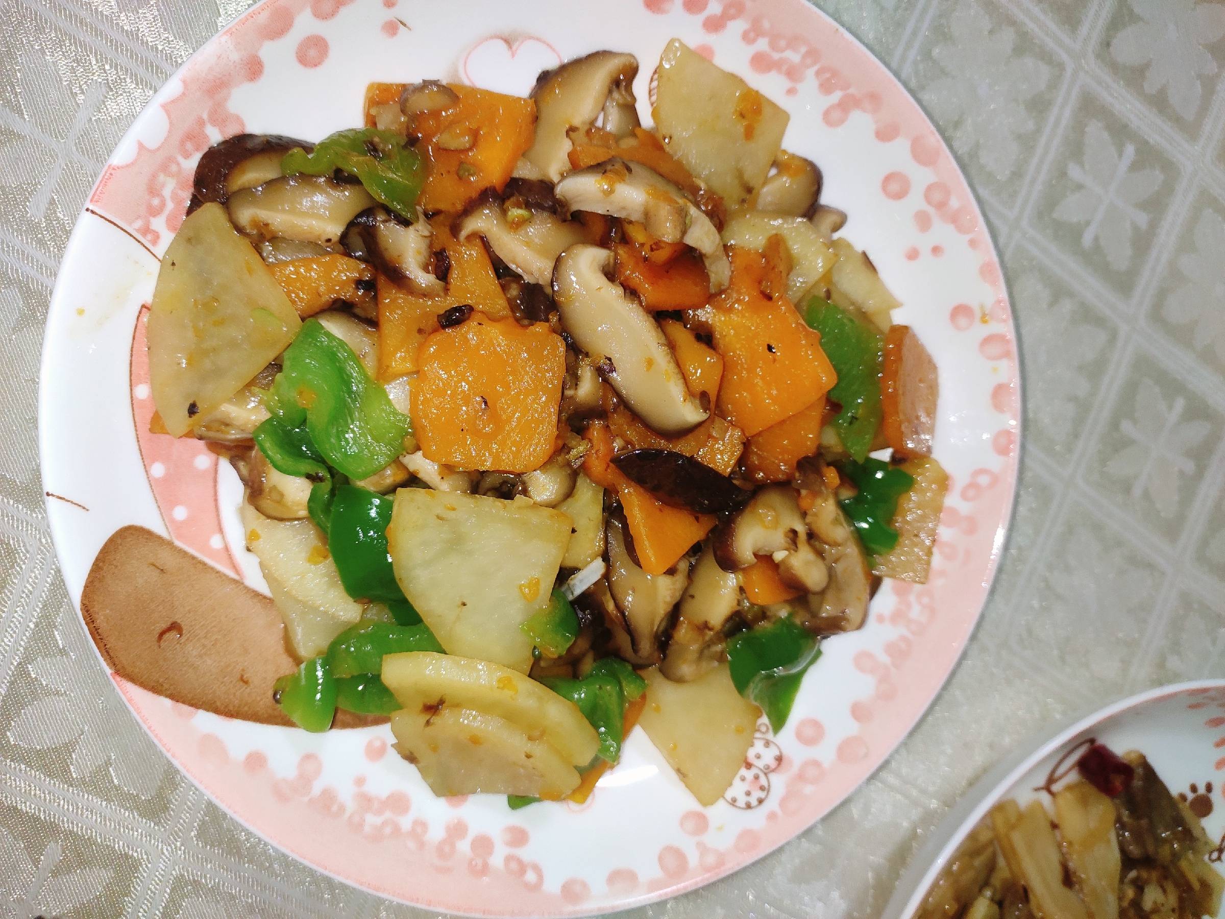 蔬菜匯的做法-咸鮮味炒菜譜-易網健康養生網 蔬菜匯的做法-咸鮮味炒菜譜