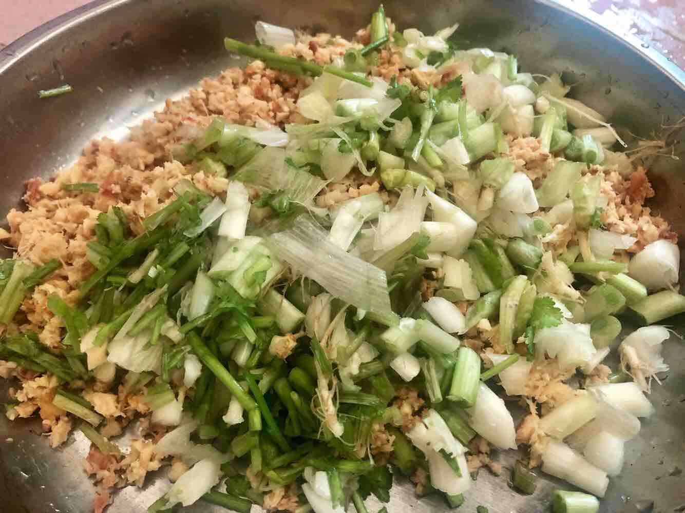 生姜焗雞的做法-咸鮮味焗菜譜-易網<a href=http://m.aoa7937.com/ target=_blank class=infotextkey>健康養生</a>網 生姜焗雞的做法-咸鮮味焗菜譜