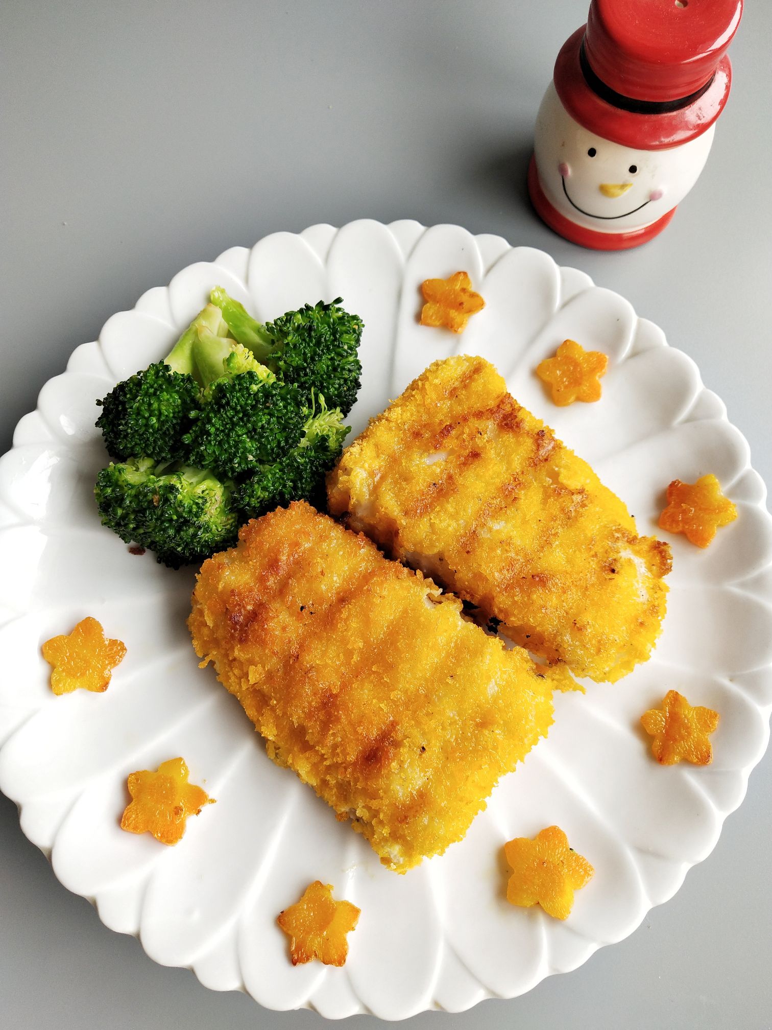 煎巴沙魚排的做法-咸鮮味煎菜譜-易網健康養生網 煎巴沙魚排的做法-咸鮮味煎菜譜