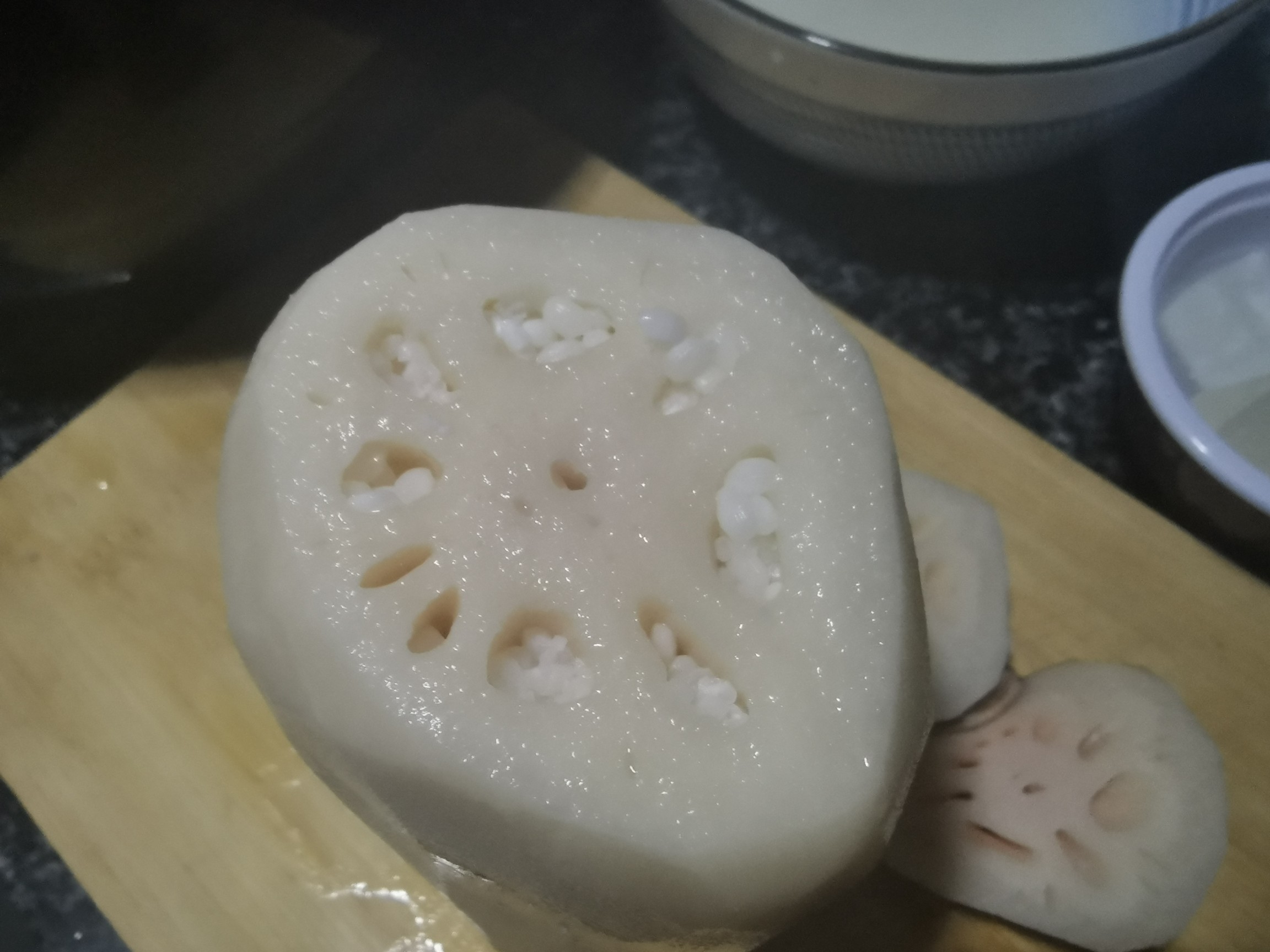 桂花糖藕的做法-甜味蒸菜譜-易網健康養生網 桂花糖藕的做法-甜味蒸菜譜