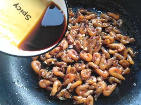 開(kāi)胃河蝦的做法-酸甜味炒菜譜