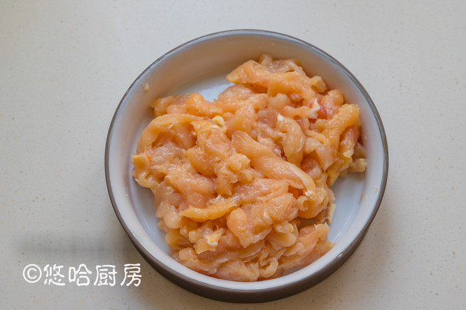 魚香雞絲的做法-家常味炒菜譜-易網健康養生網 魚香雞絲的做法-家常味炒菜譜