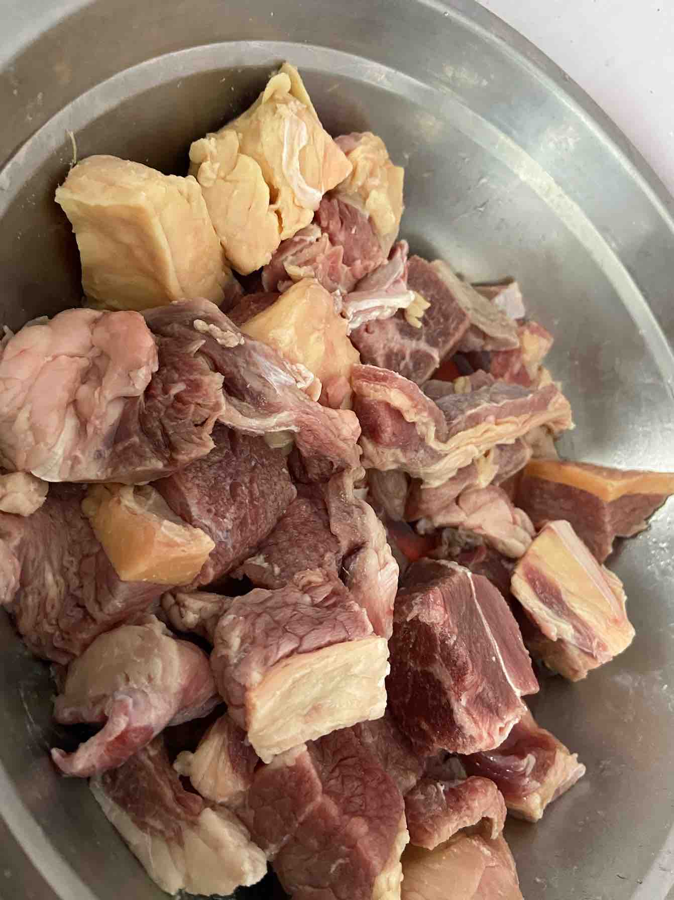牛肉丸子湯的做法-咸鮮味煮菜譜-易網<a href=http://m.aoa7937.com/ target=_blank class=infotextkey>健康養生</a>網 牛肉丸子湯的做法-咸鮮味煮菜譜