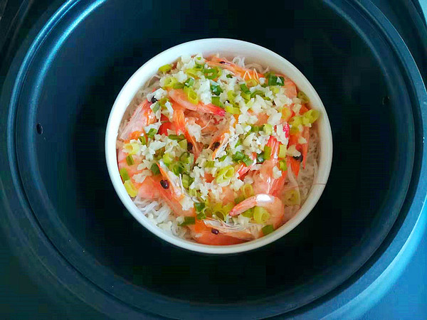 蒜蓉米粉蒸蝦的做法-家常味蒸菜譜-易網健康養生網 蒜蓉米粉蒸蝦的做法-家常味蒸菜譜