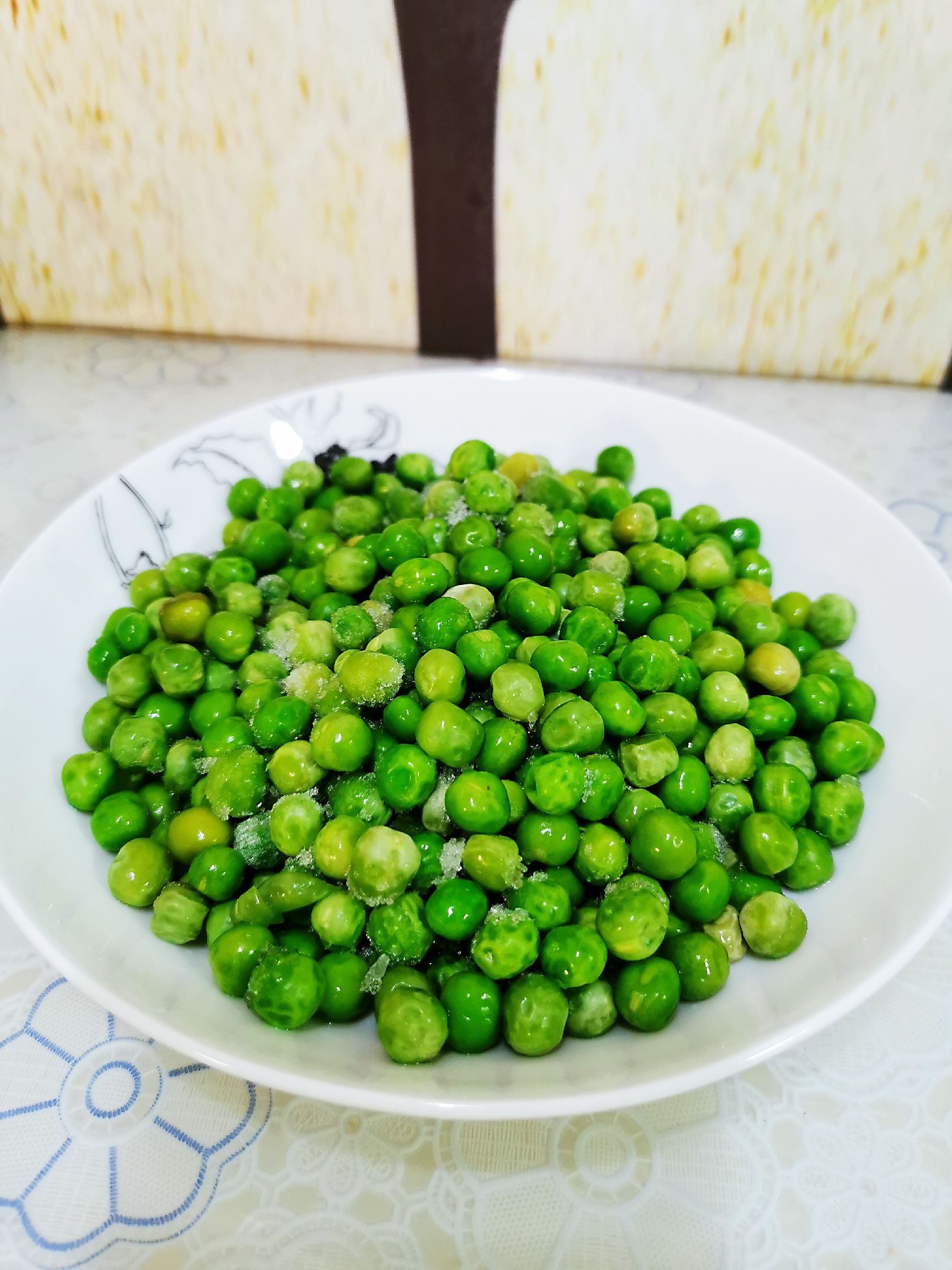 青豆炒火腿的做法-咸鮮味炒菜譜