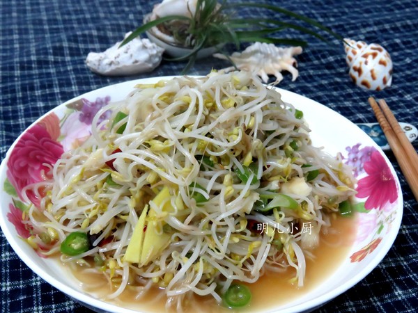 爆炒綠豆芽的做法-家常味炒菜譜-易網(wǎng)健康養(yǎng)生網(wǎng) 爆炒綠豆芽的做法-家常味炒菜譜