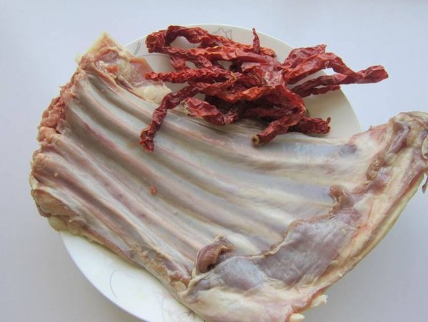 新疆大盤羊排的做法-家常味燒菜譜-易網<a href=http://m.aoa7937.com/ target=_blank class=infotextkey>健康養生</a>網 新疆大盤羊排的做法-家常味燒菜譜