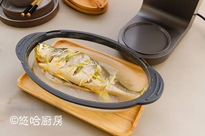 清蒸大黃魚的做法-家常味蒸菜譜-易網(wǎng)健康養(yǎng)生網(wǎng) 清蒸大黃魚的做法-家常味蒸菜譜